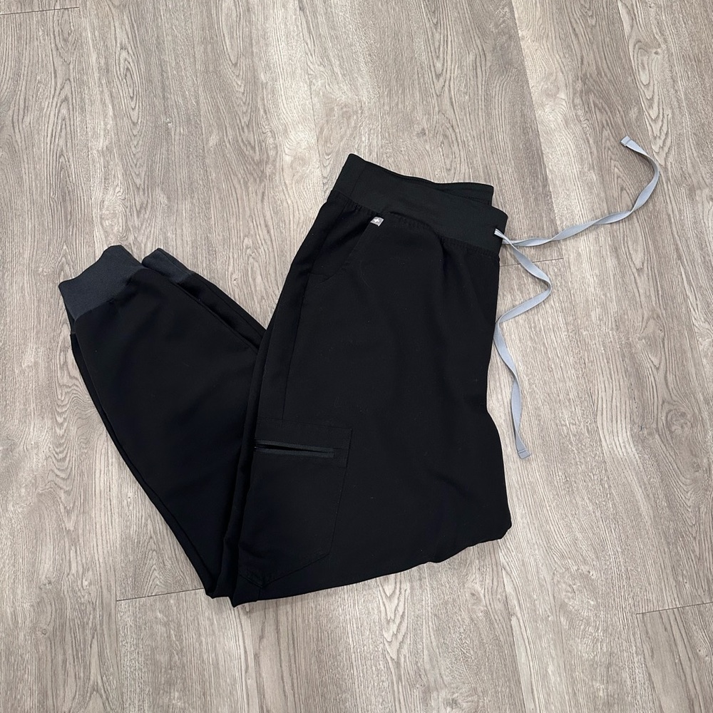 women’s figs joggers scrub bottom pants